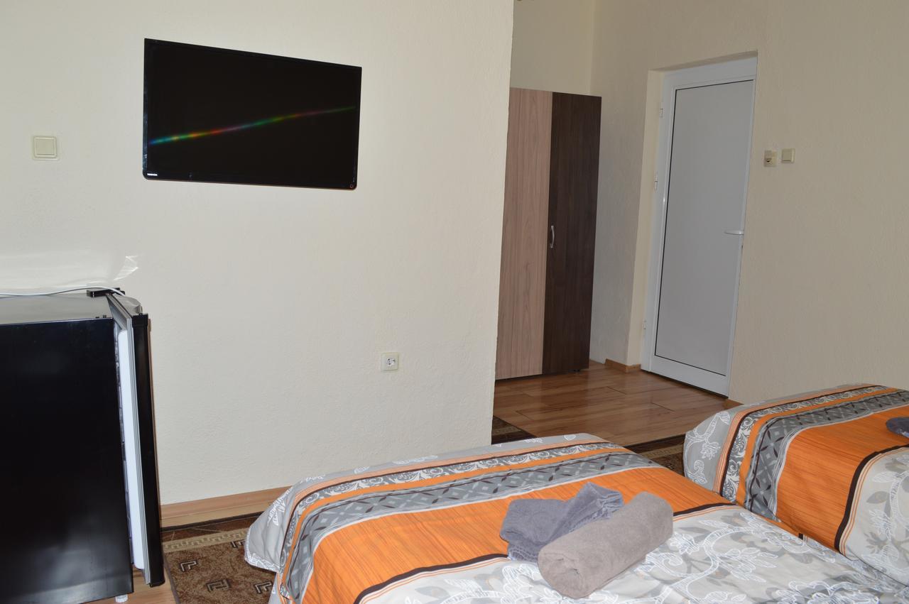 Dionis Hotel Petrich (Blagoevgrad) Exterior foto